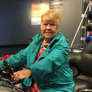 Meet your Posher, Rita